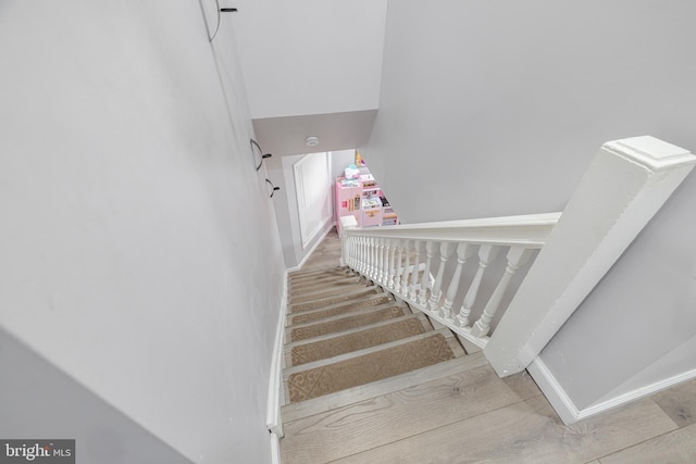 1707 W 4th St, Wilmington, DE 19805 - staircase with baseboards