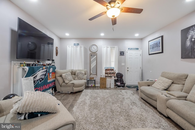 1707 W 4th St, Wilmington, DE 19805 - living area with recessed lighting, a ceiling fan, and wood finished floors