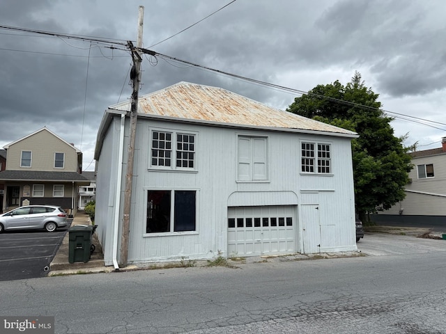 350 Main St, Denver, PA 17517 - view of front of home featuring metal roof