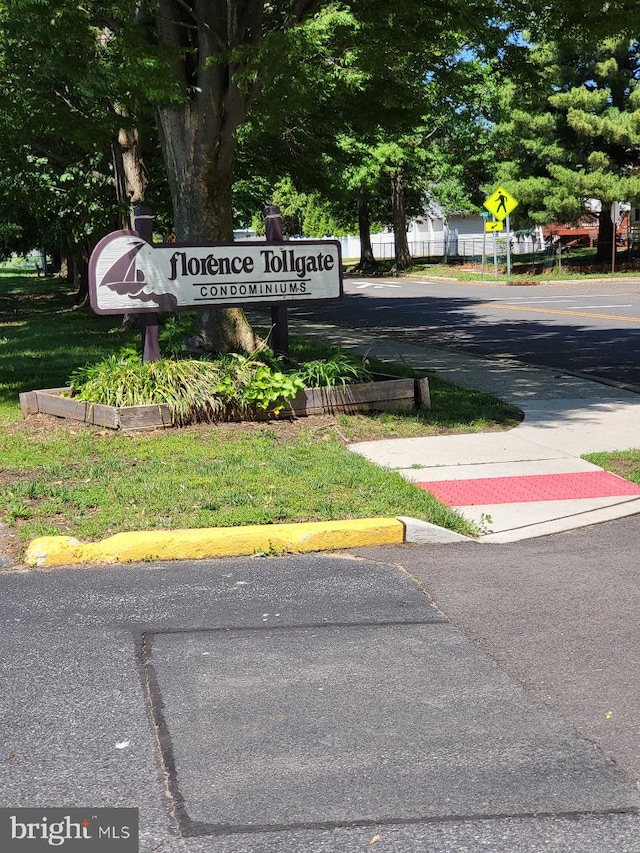 6 Florence Tollgate, Florence, NJ 08518 - view of community / neighborhood sign