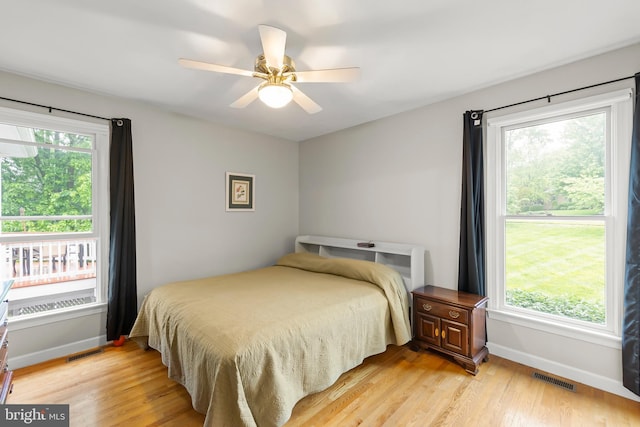 1419 Ramseur Ln, Winchester, VA 22601 - bedroom featuring baseboards, light wood-style floors, and a ceiling fan