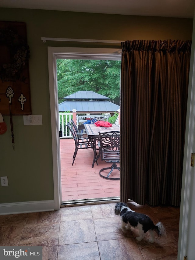 4010 Conowingo Rd, Darlington, MD 21034 - doorway with baseboards