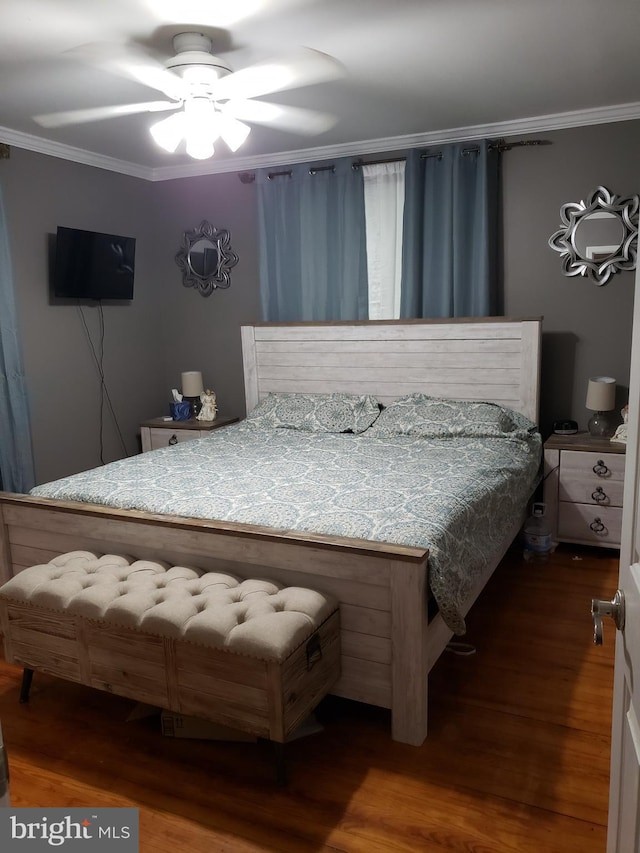 4010 Conowingo Rd, Darlington, MD 21034 - bedroom with crown molding, wood finished floors, and ceiling fan