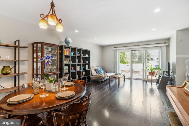 101 Pear Tree Ln, Franklin Park, NJ 08823 - dining room with wood finished floors and recessed lighting