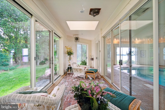 9791 Pintail Pl, Saint Michaels, MD 21663 - sunroom / solarium featuring a skylight