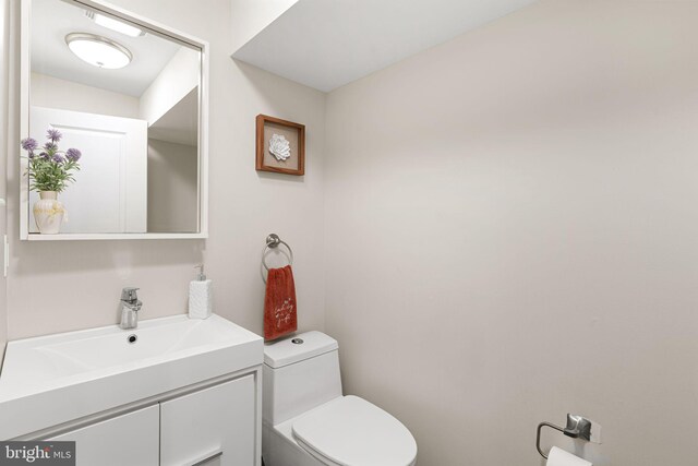 2117 Latona St, Philadelphia, PA 19146 - half bathroom with toilet and vanity