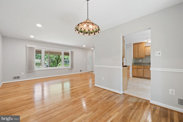 1515 Ainsley Rd, Silver Spring, MD 20904 - spare room with light wood-type flooring, baseboards, and recessed lighting