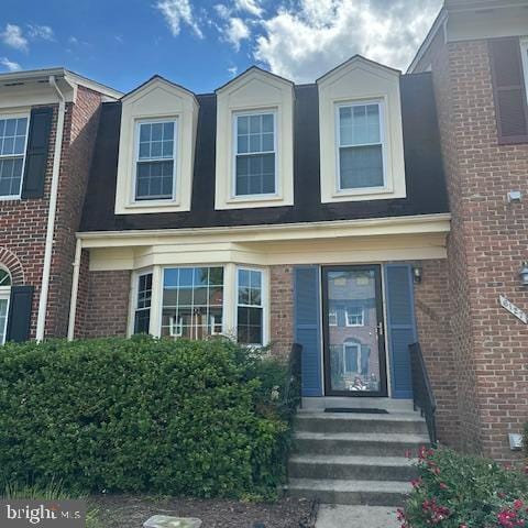 6125 Summer Park Ln, Alexandria, VA 22315 - view of front of house with brick siding