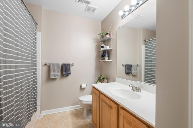 233 Windsor Ct, Quakertown, PA 18951 - bathroom featuring toilet, vanity, tile patterned floors, baseboards, and curtained shower