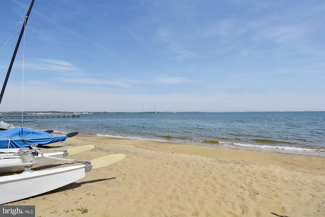 2186 Chesapeake Harbour Dr E, Annapolis, MD 21403 - water view featuring local beach