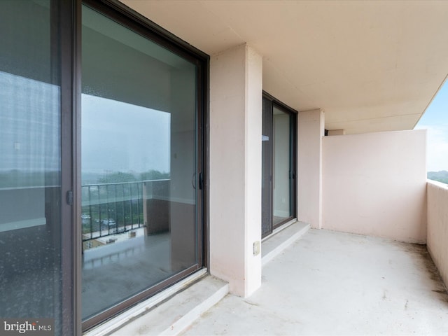 4141 N Henderson Rd N Unit 809, Arlington, VA 22203 - view of balcony