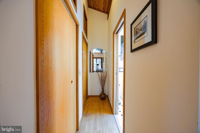 105 Fern Creek Ln, Martinsburg, WV 25404 - hallway featuring light wood-style floors and baseboards
