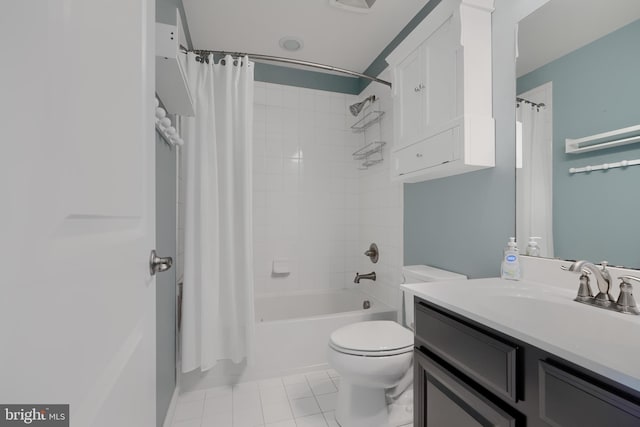 888 S Macon St, Baltimore, MD 21224 - full bathroom featuring vanity, shower / bath combo, toilet, and tile patterned flooring