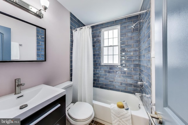 3404 Shepherd St, Mount Rainier, MD 20712 - bathroom featuring vanity, toilet, and shower / bath combo