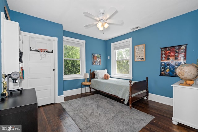 1408 Riverview Ave, Wilmington, DE 19806 - bedroom featuring baseboards, wood finished floors, and a ceiling fan
