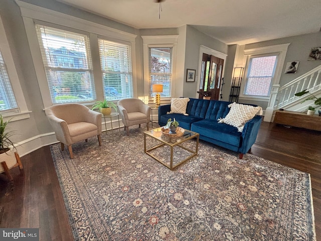 1408 Riverview Ave, Wilmington, DE 19806 - living room featuring wood finished floors, plenty of natural light, and baseboards
