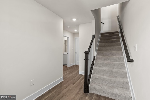 10604 Meridian Hill Way, Upper Marlboro, MD 20772 - staircase featuring baseboards, wood finished floors, and recessed lighting