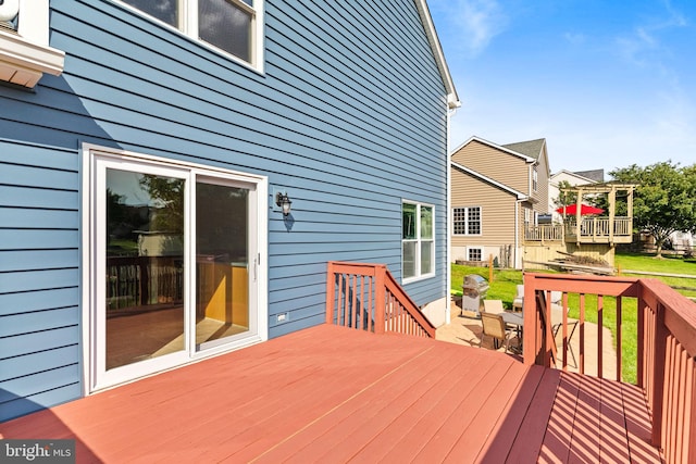 53 Pebble Beach Ln, Pottstown, PA 19464 - view of wooden terrace