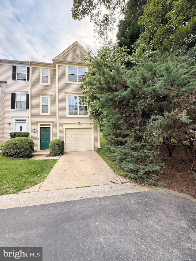 14926 Dunvegan Ct, Silver Spring, MD 20906 - view of front of home with driveway and an attached garage