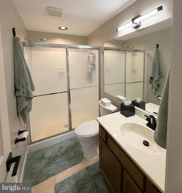 14926 Dunvegan Ct, Silver Spring, MD 20906 - full bath featuring a shower stall, toilet, and vanity