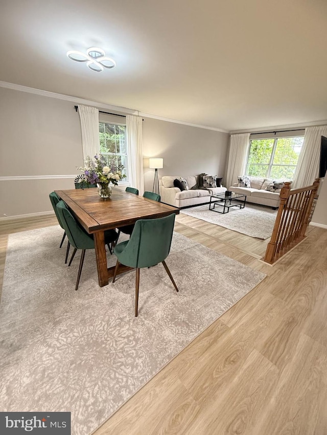 14926 Dunvegan Ct, Silver Spring, MD 20906 - dining space with wood finished floors, ornamental molding, and baseboards