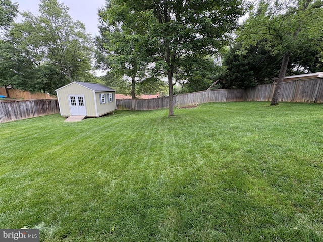 3427 Ramsgate Ter, Alexandria, VA 22309 - view of yard