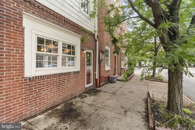 858 S Front St, Philadelphia, PA 19147 - view of patio / terrace