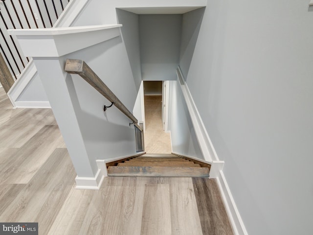 719 Cantrell St, Philadelphia, PA 19148 - staircase featuring wood finished floors and baseboards