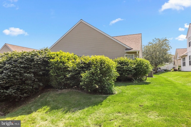 22 Goldfields Ave, Langhorne, PA 19047 - view of grassy yard