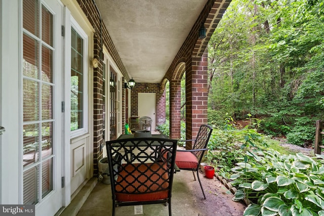 5907L Noblestown Rd Unit 72, Springfield, VA 22152 - view of patio / terrace featuring outdoor dining area