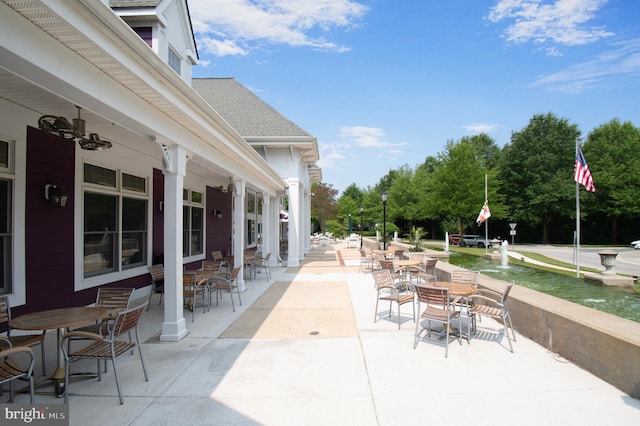 7207 Ivy Bank Rd, Laurel, MD 20707 - view of patio / terrace featuring outdoor dining space and ceiling fan