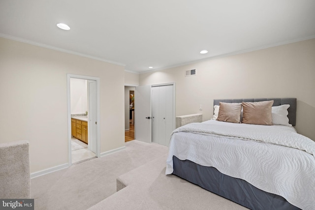 8901 Potomac Station Ln, Potomac, MD 20854 - bedroom featuring ornamental molding, light carpet, recessed lighting, a closet, and baseboards