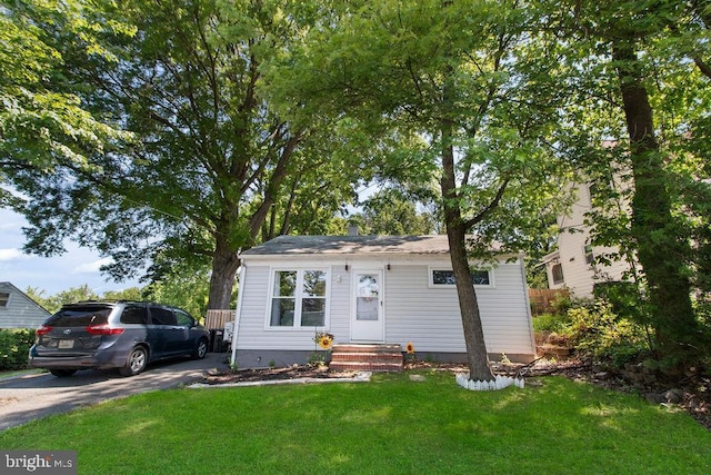 1326 Pine Grove Ave, Baltimore, MD 21237 - view of front of property featuring a front yard