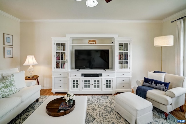 332 Overview St, Waynesboro, VA 22980 - living area with crown molding, wood finished floors, baseboards, and ceiling fan
