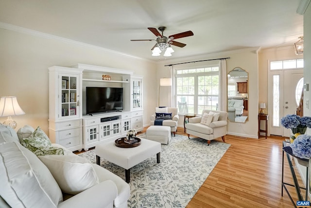 332 Overview St, Waynesboro, VA 22980 - living area featuring crown molding, light wood-style flooring, a ceiling fan, and baseboards