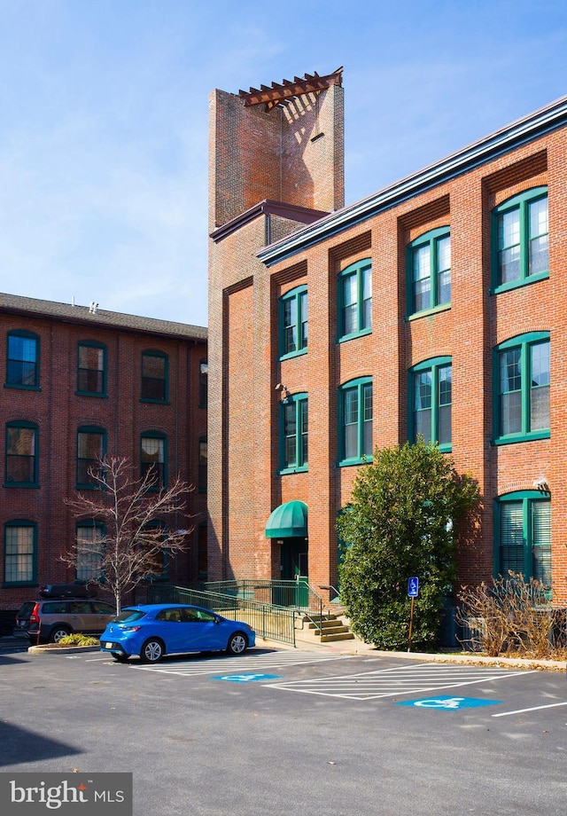 200 Lincoln Ave Unit 213, Phoenixville, PA 19460 - view of property featuring central AC