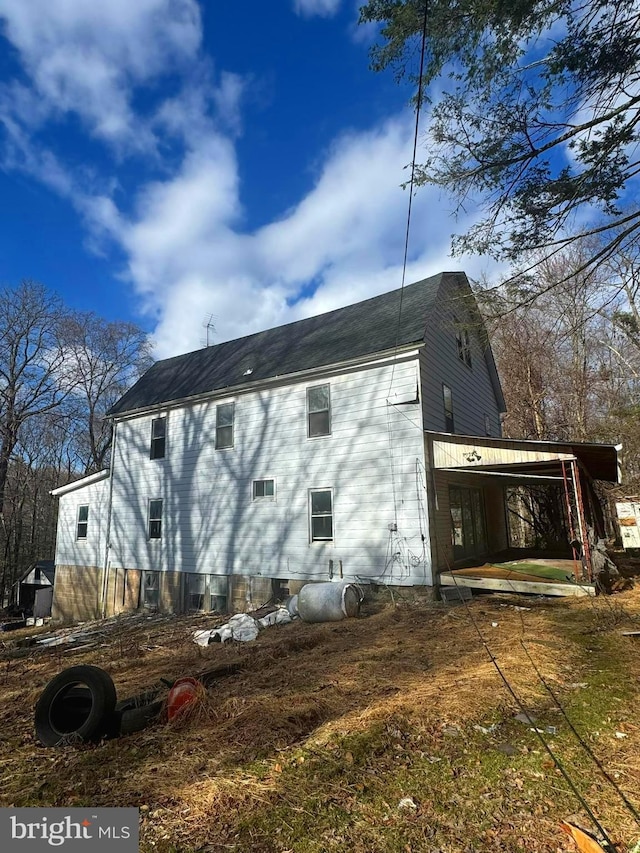 431 2nd St, Harveys Lake, PA 18618 - view of property exterior featuring a carport