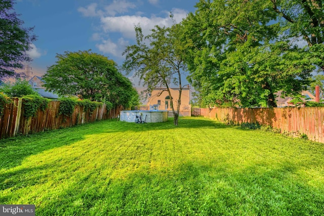5221 Trumps Mill Rd, Baltimore, MD 21206 - view of fenced backyard