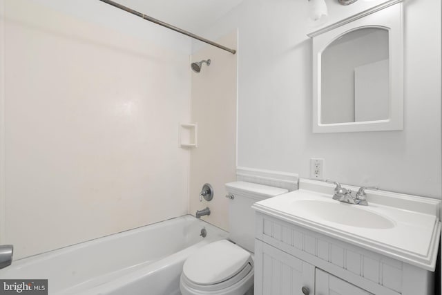 534 Hillcrest Ave, Glenside, PA 19038 - bathroom with bathtub / shower combination, toilet, and vanity