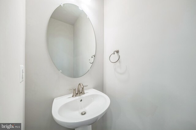 8039 Baxter St, Derwood, MD 20855 - bathroom with a sink