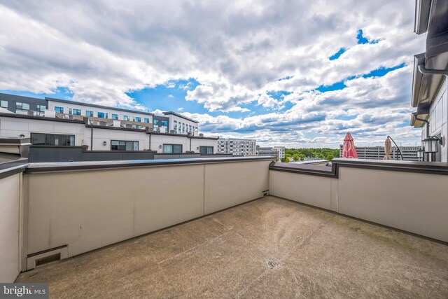 8039 Baxter St, Derwood, MD 20855 - view of balcony