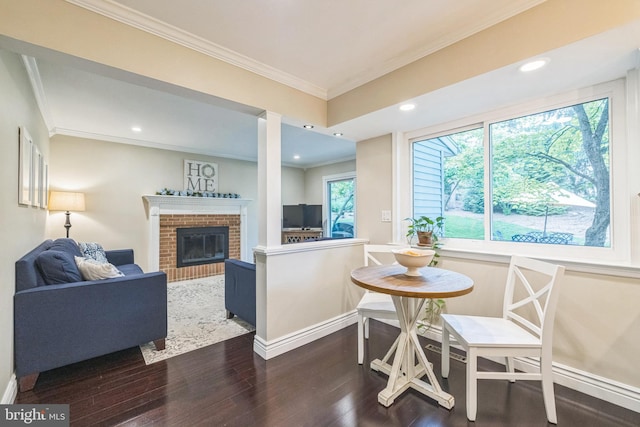 1995 Pierce Dr, Whitehall, PA 18052 - living area featuring ornamental molding, wood finished floors, a fireplace, baseboards, and recessed lighting