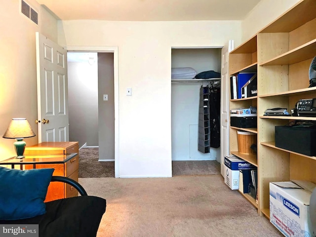 5200 Hilltop Dr Unit Bb-17, Brookhaven, PA 19015 - bedroom with carpet flooring and a closet