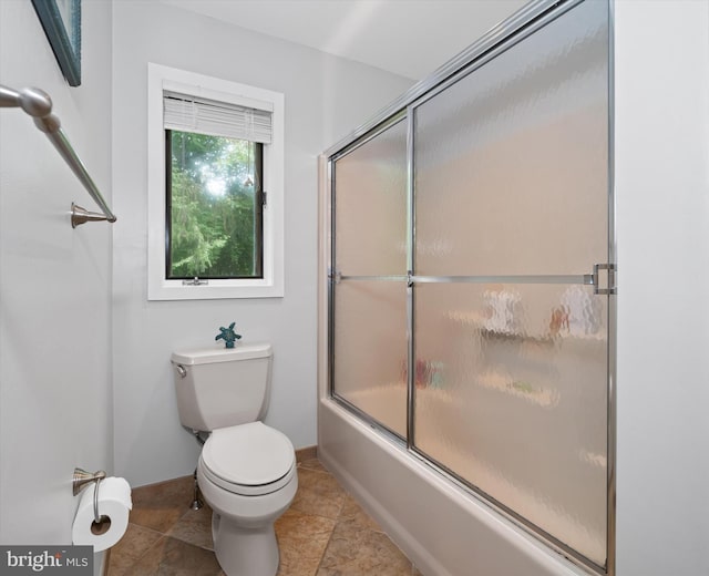 114 W Pembrey Dr, Wilmington, DE 19803 - full bathroom with toilet and combined bath / shower with glass door