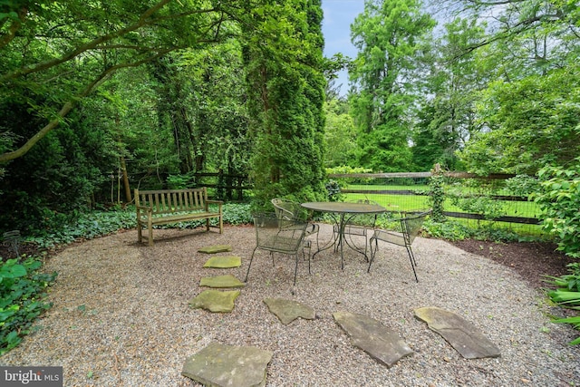 114 W Pembrey Dr, Wilmington, DE 19803 - view of patio / terrace featuring outdoor dining space