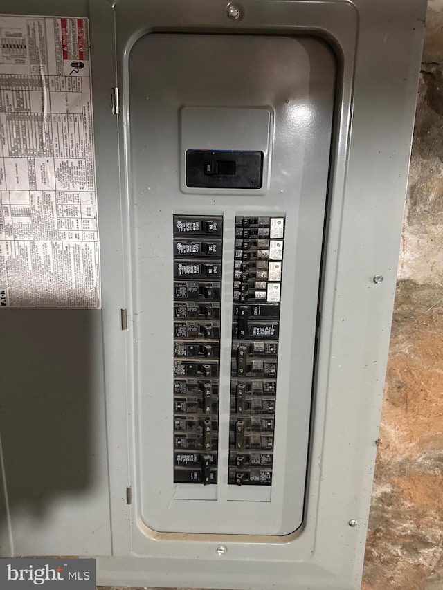4549 N Mole St, Philadelphia, PA 19140 - utilities featuring electric panel