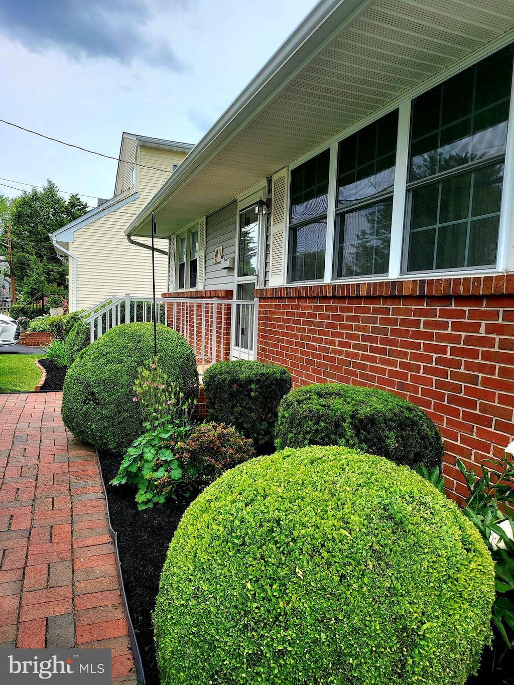 78 Cubberley Ave, Hamilton, NJ 08690 - property entrance featuring brick siding