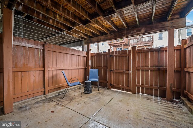 511 S E Ave, Baltimore, MD 21224 - fenced backyard featuring a gate and a patio