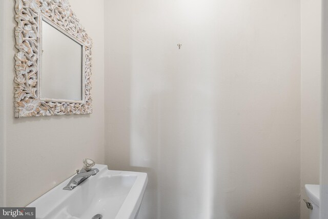 229 Bloomingdale Ave Unit 1, Wayne, PA 19087 - bathroom with toilet and a sink