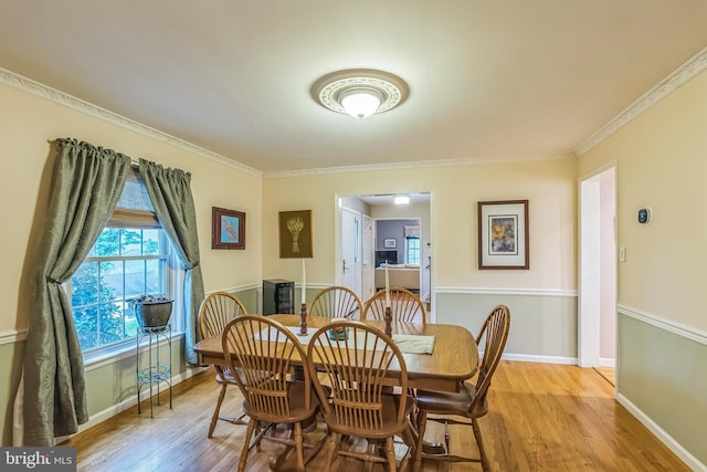 550 Font Rd, Downingtown, PA 19335 - dining space with light wood-type flooring, ornamental molding, and baseboards